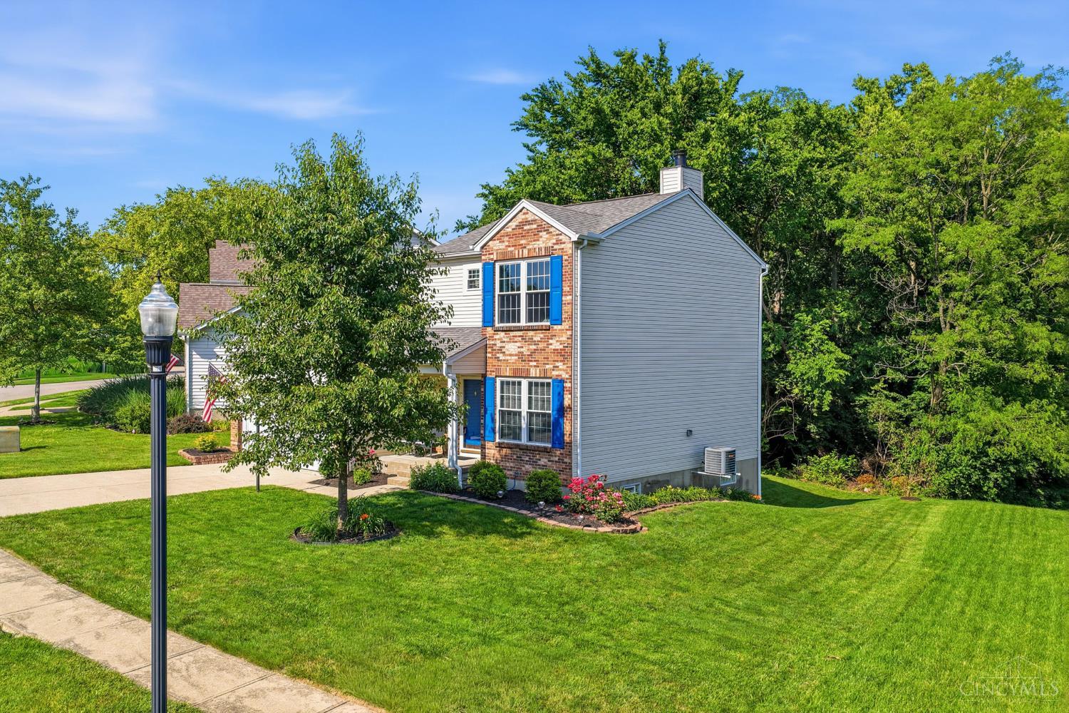 4644 Laurel View Drive