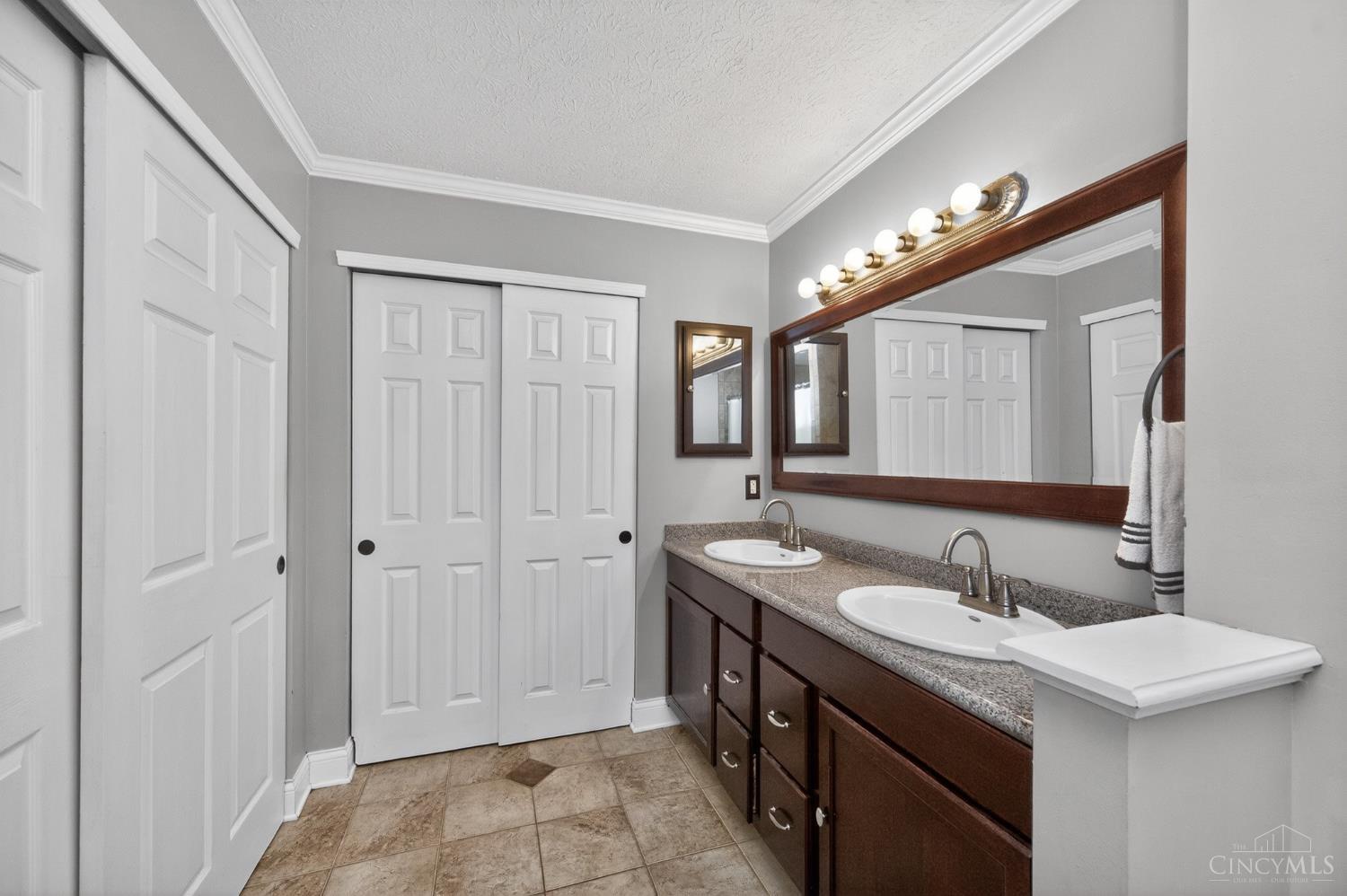 3575 Green Haven Way