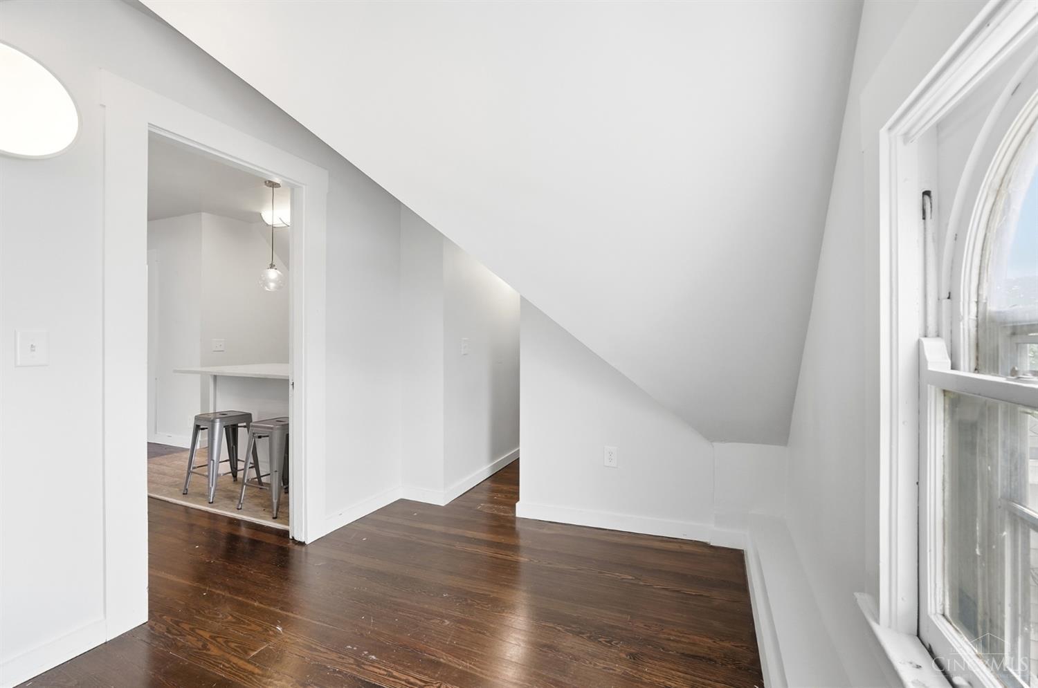 2412 Fairview Avenue