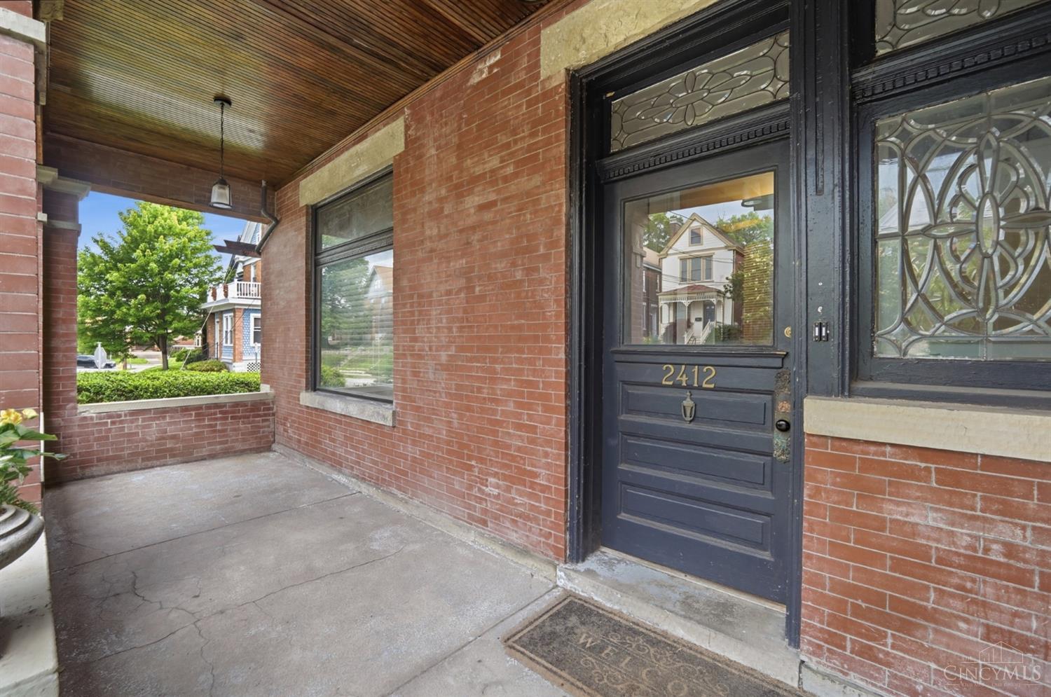 2412 Fairview Avenue