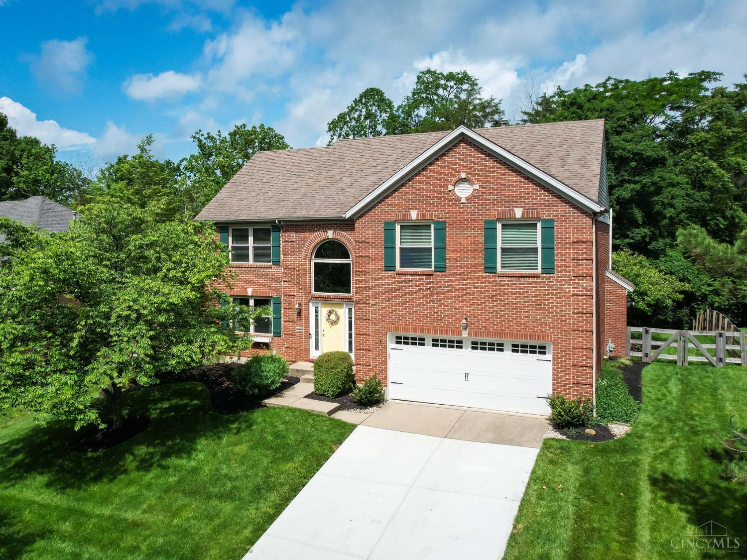 219 W Stoneridge