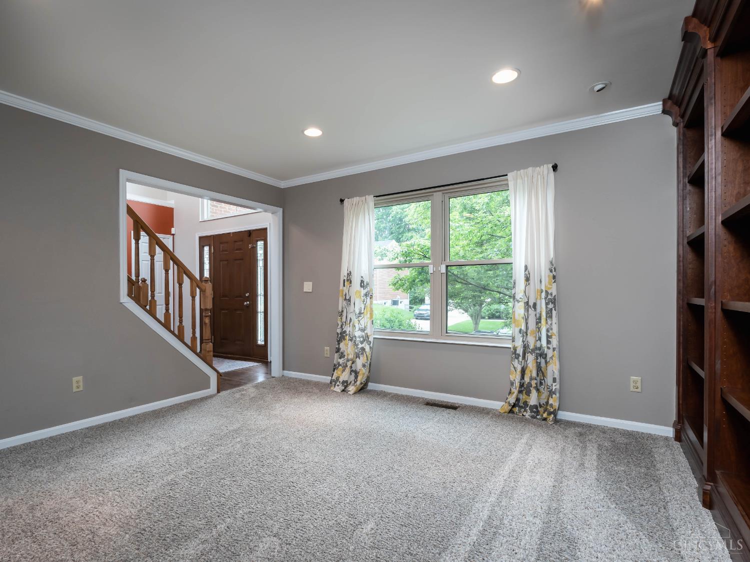 219 W Stoneridge