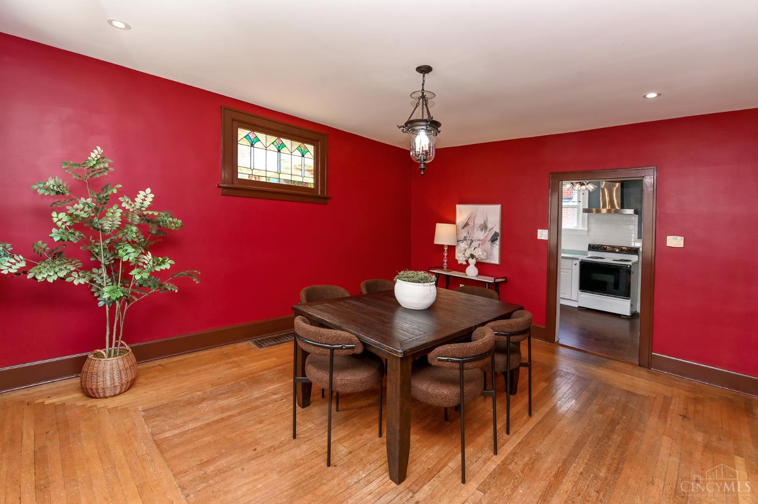 3356 Dartmouth Drive