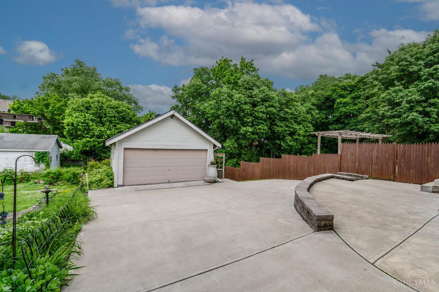 3356 Dartmouth Drive