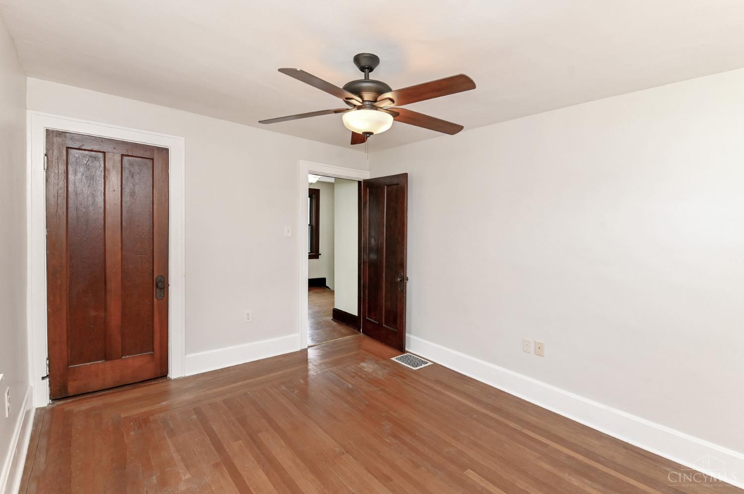 3356 Dartmouth Drive