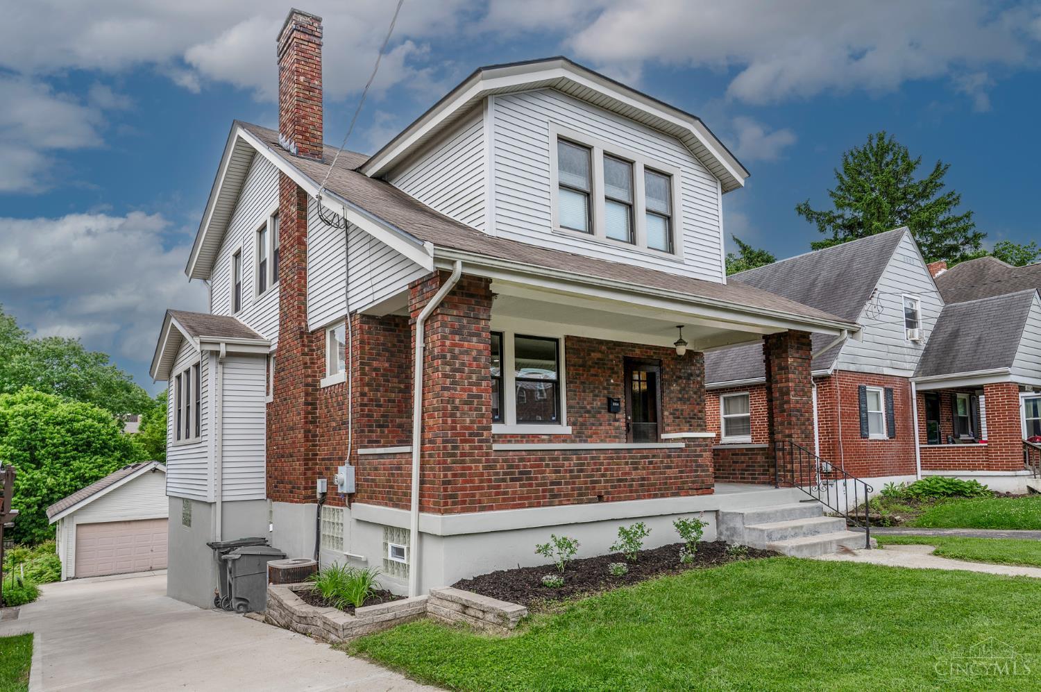 3356 Dartmouth Drive