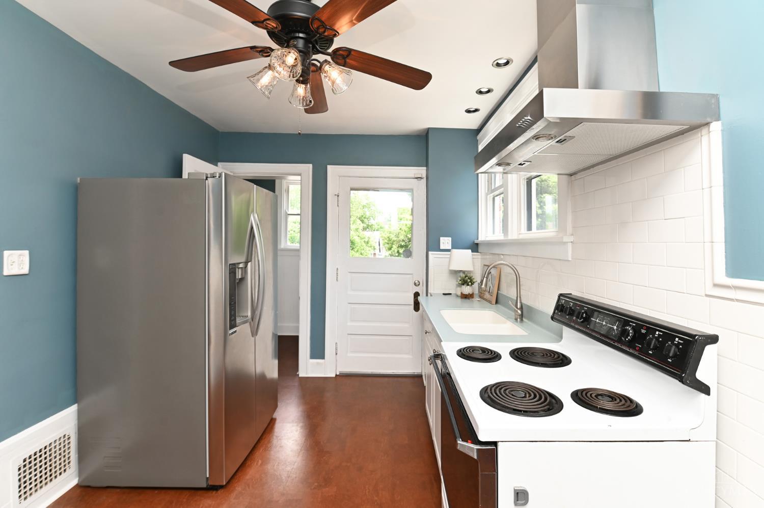 3356 Dartmouth Drive
