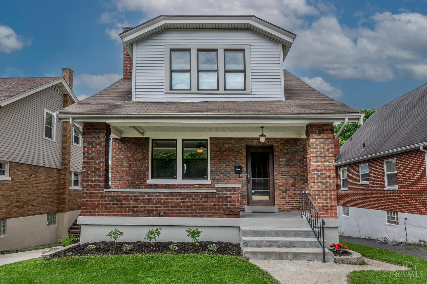 3356 Dartmouth Drive