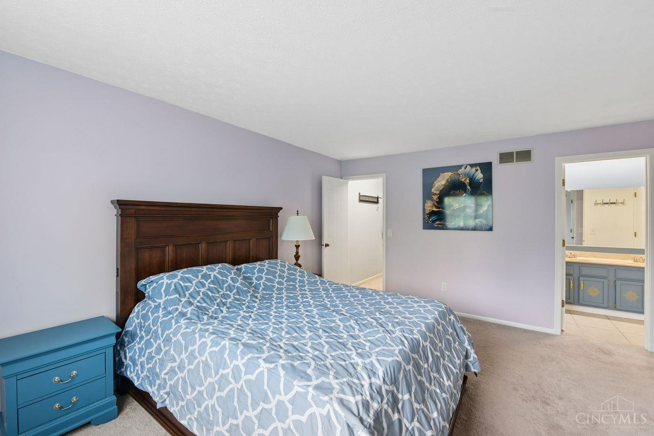 12095 Pickwick Place