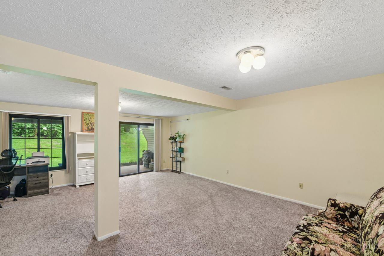 12095 Pickwick Place