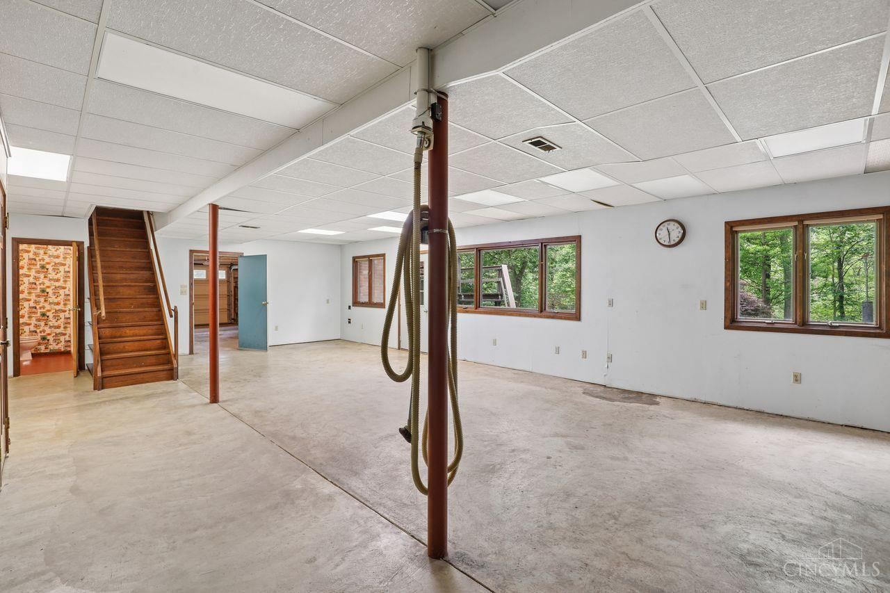 11119 Embassy Drive