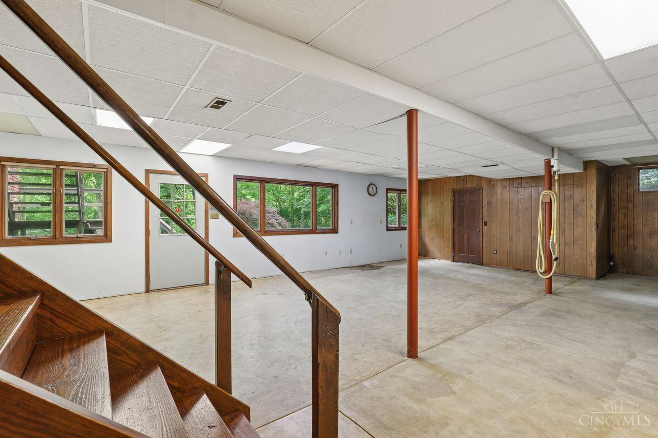 11119 Embassy Drive