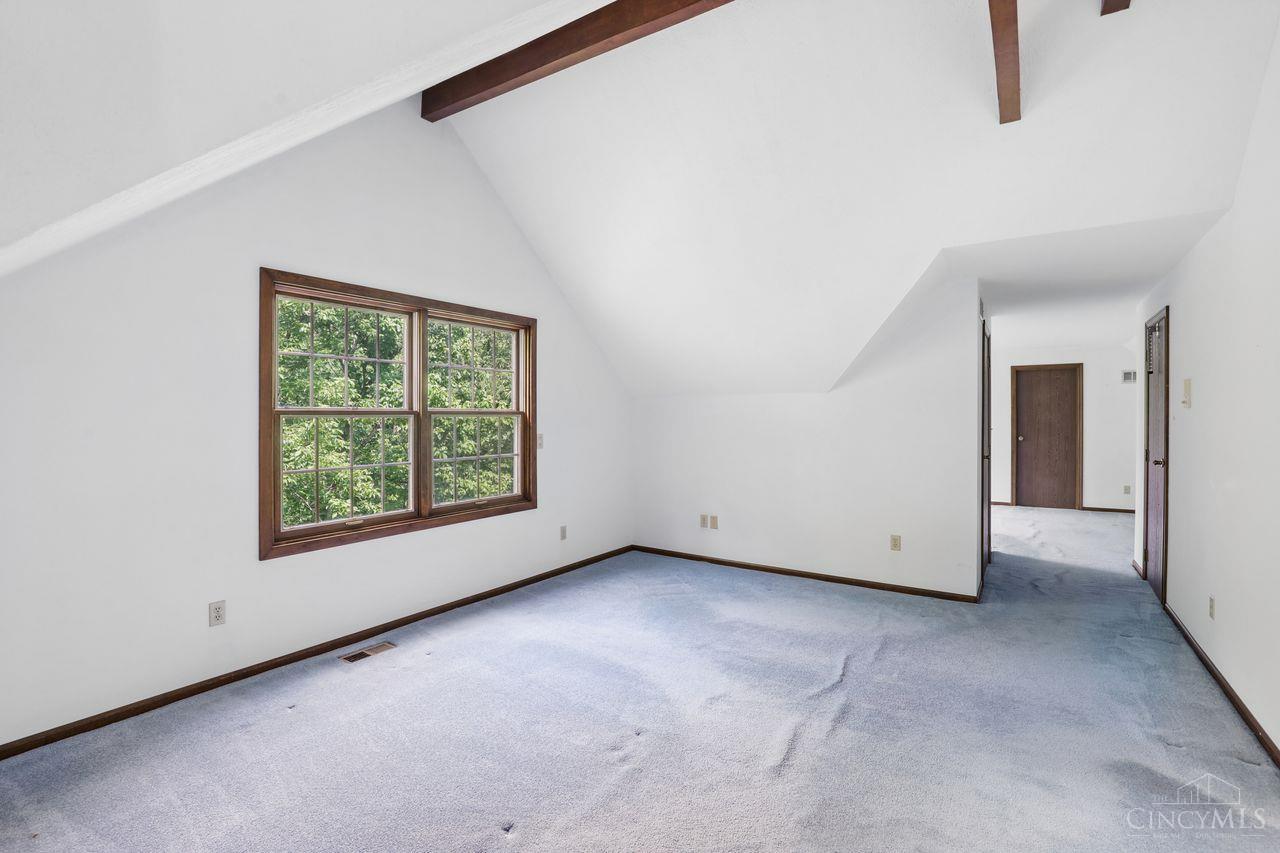 11119 Embassy Drive