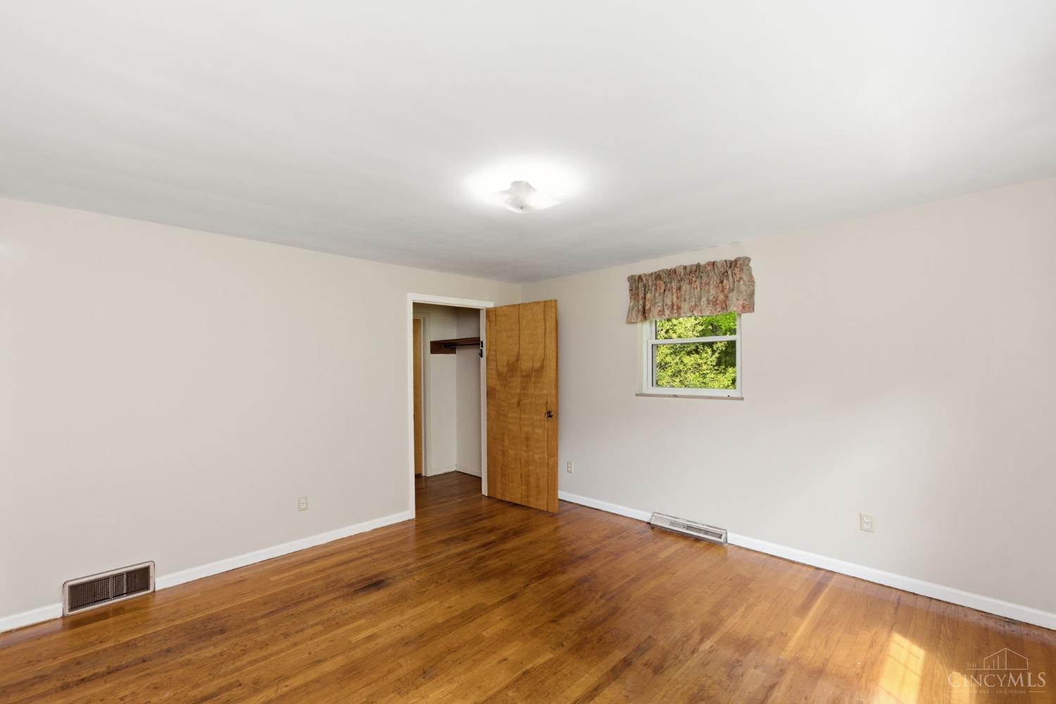 2450 Crane Schoolhouse Road