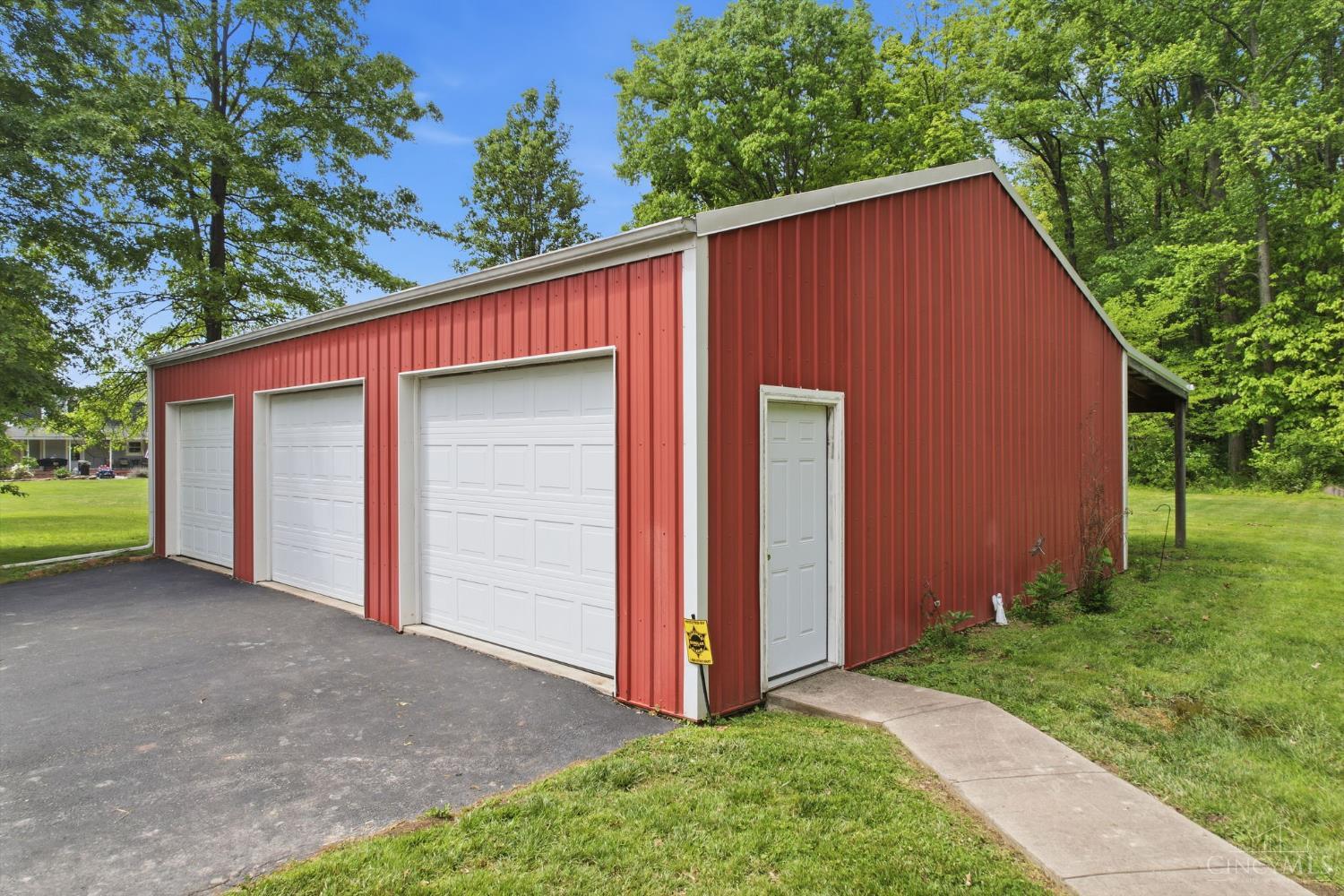 2450 Crane Schoolhouse Road