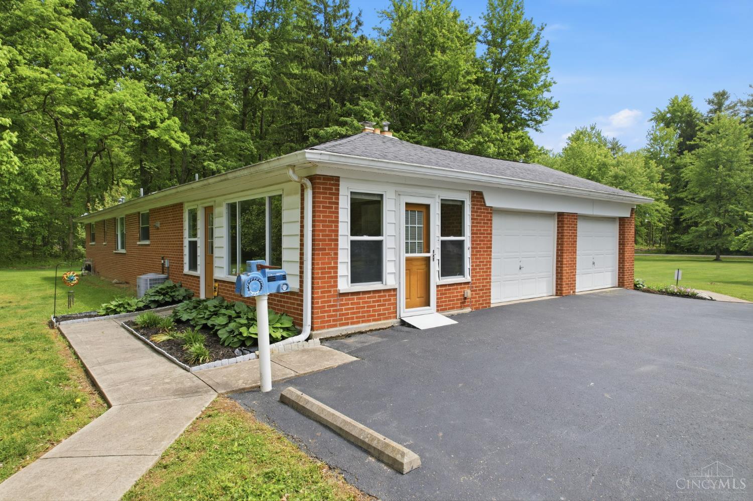 2450 Crane Schoolhouse Road