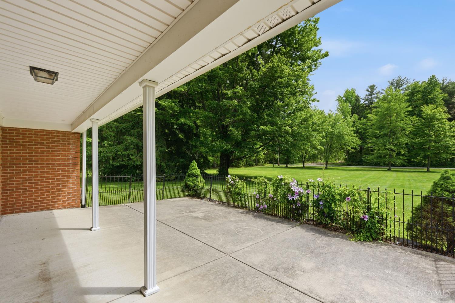 2450 Crane Schoolhouse Road