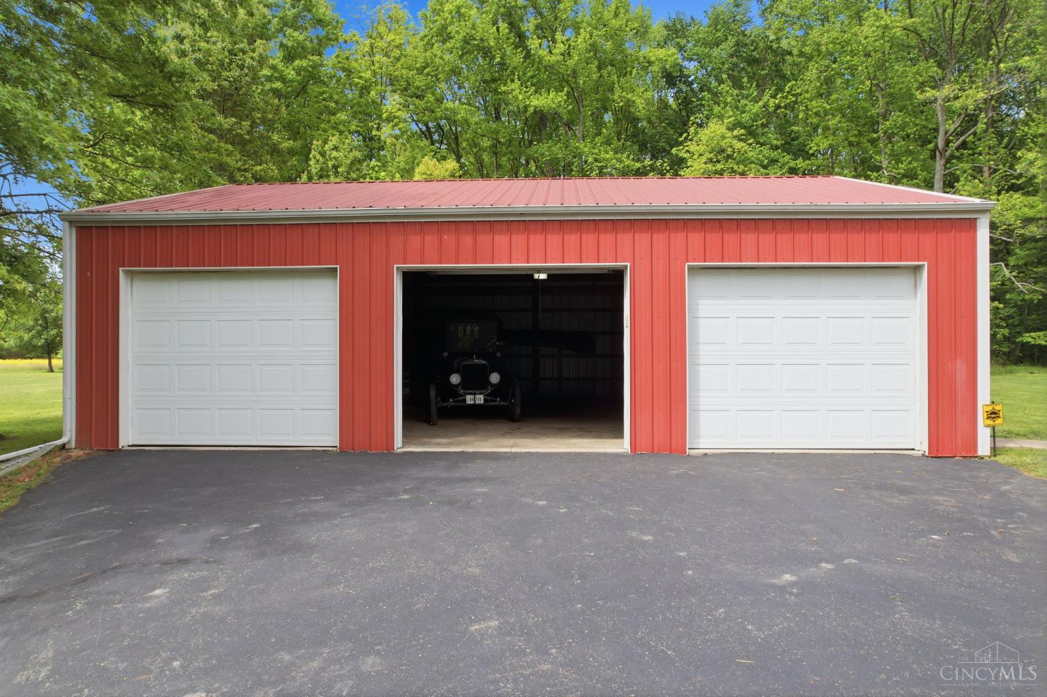 2450 Crane Schoolhouse Road