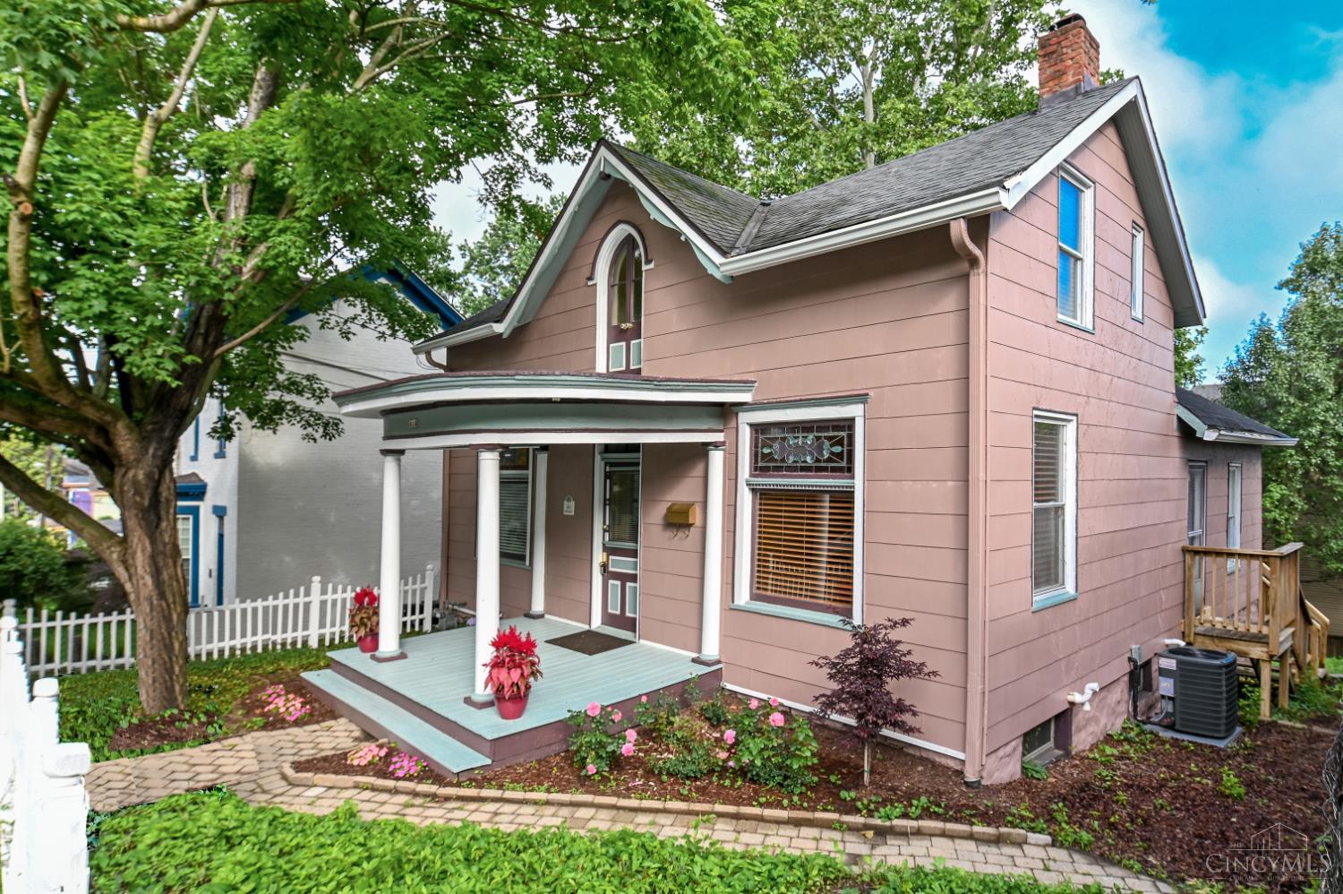 415 Tusculum Avenue