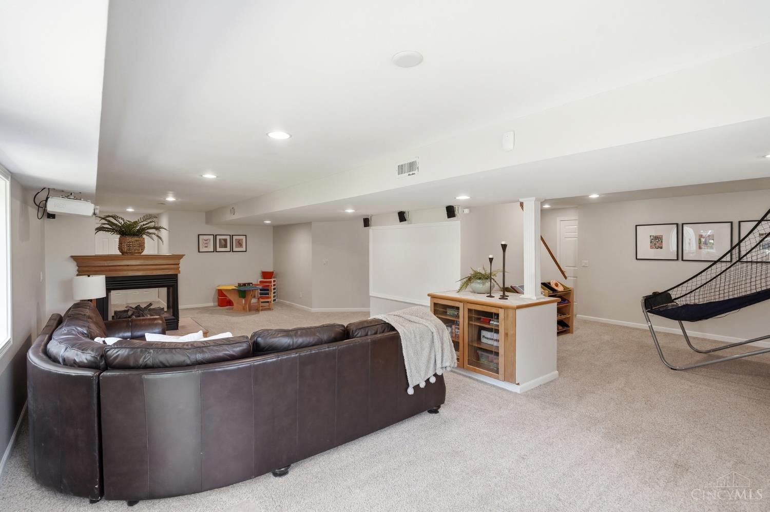 8096 Wycliffe Drive