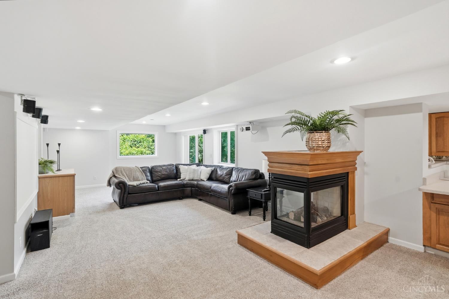 8096 Wycliffe Drive