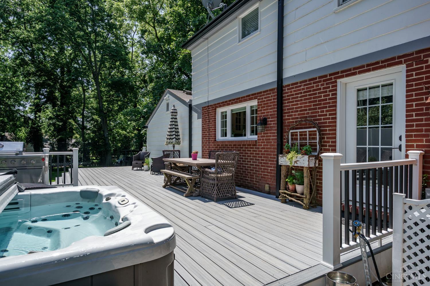 207 Terrace Place