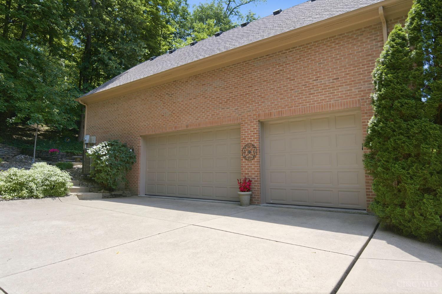 1262 Mistymeadow Lane