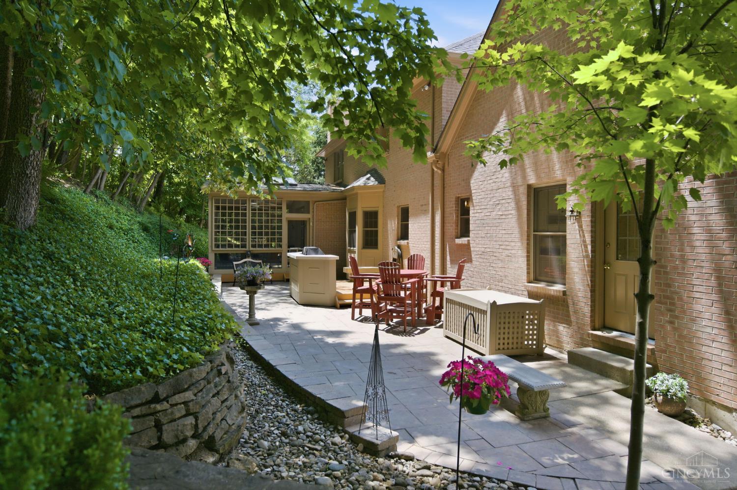 1262 Mistymeadow Lane