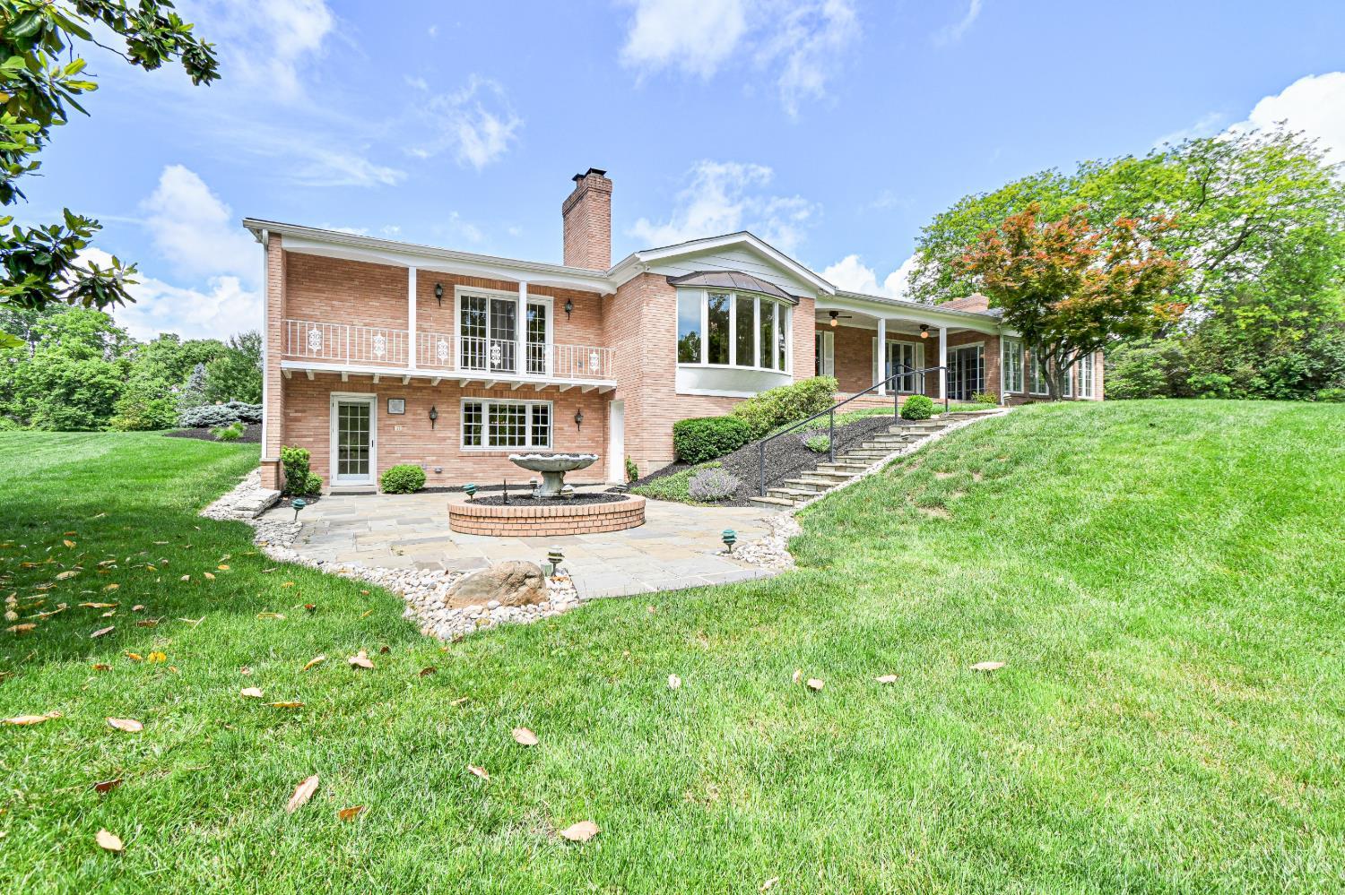 1270 Balmoral Drive