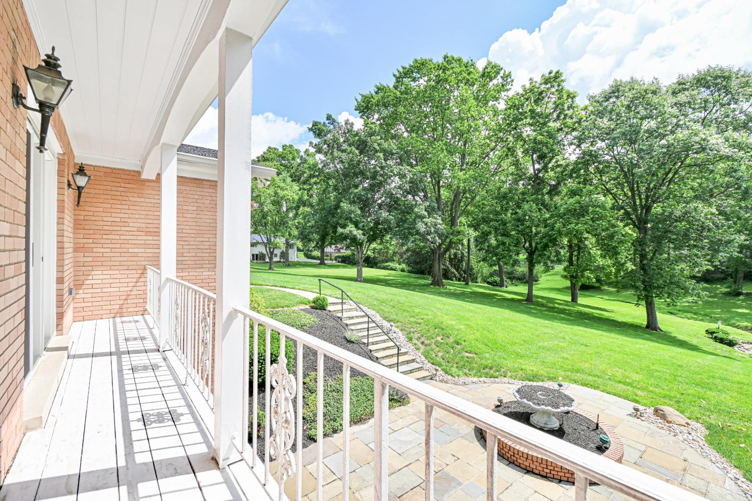 1270 Balmoral Drive