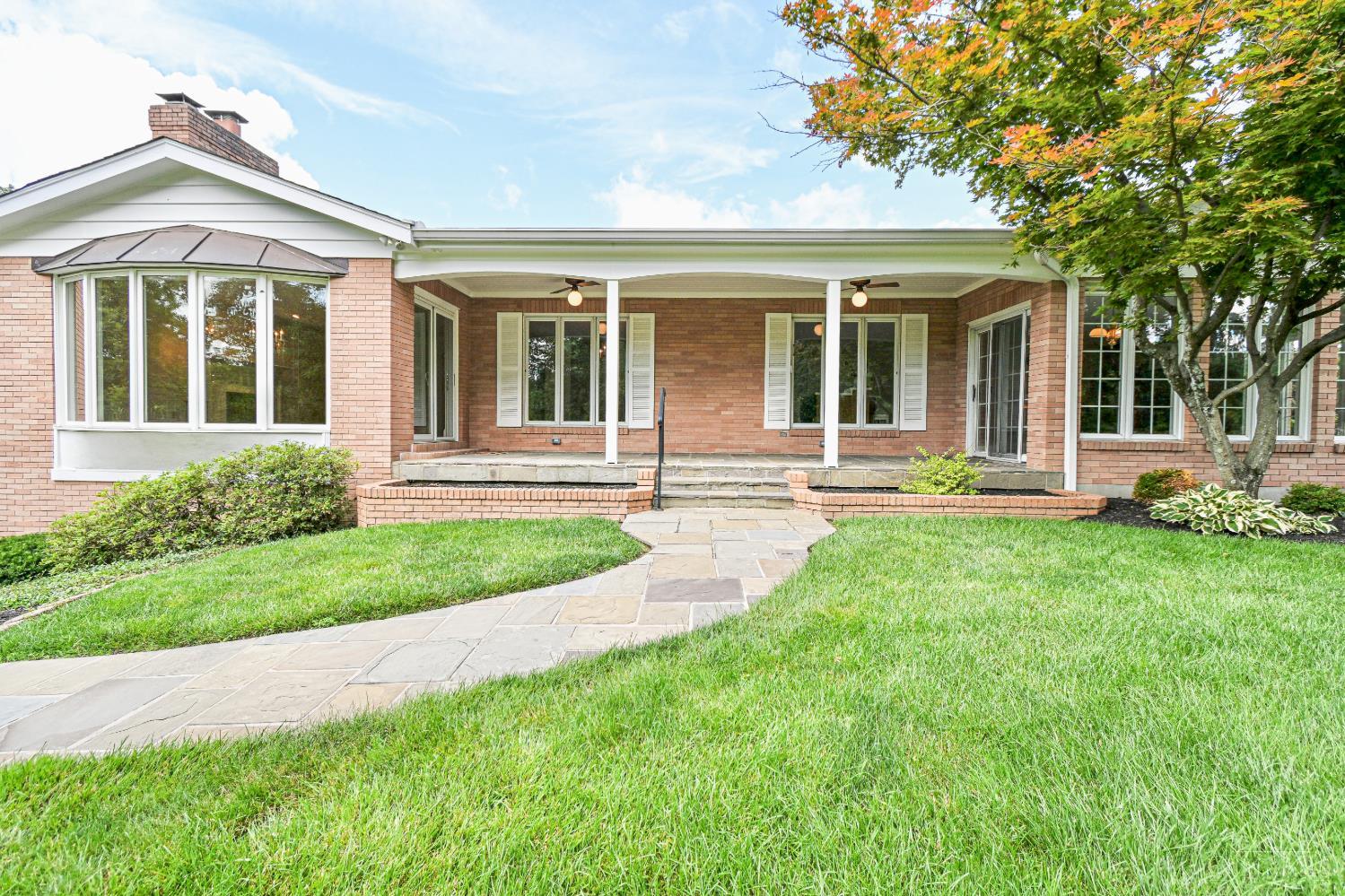 1270 Balmoral Drive