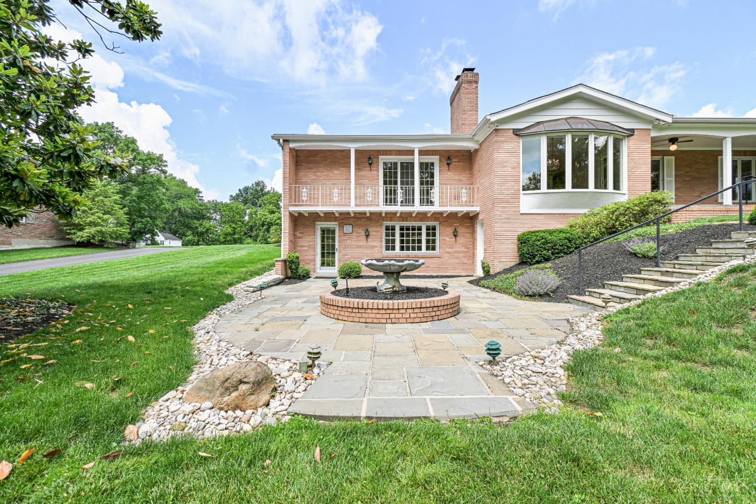 1270 Balmoral Drive