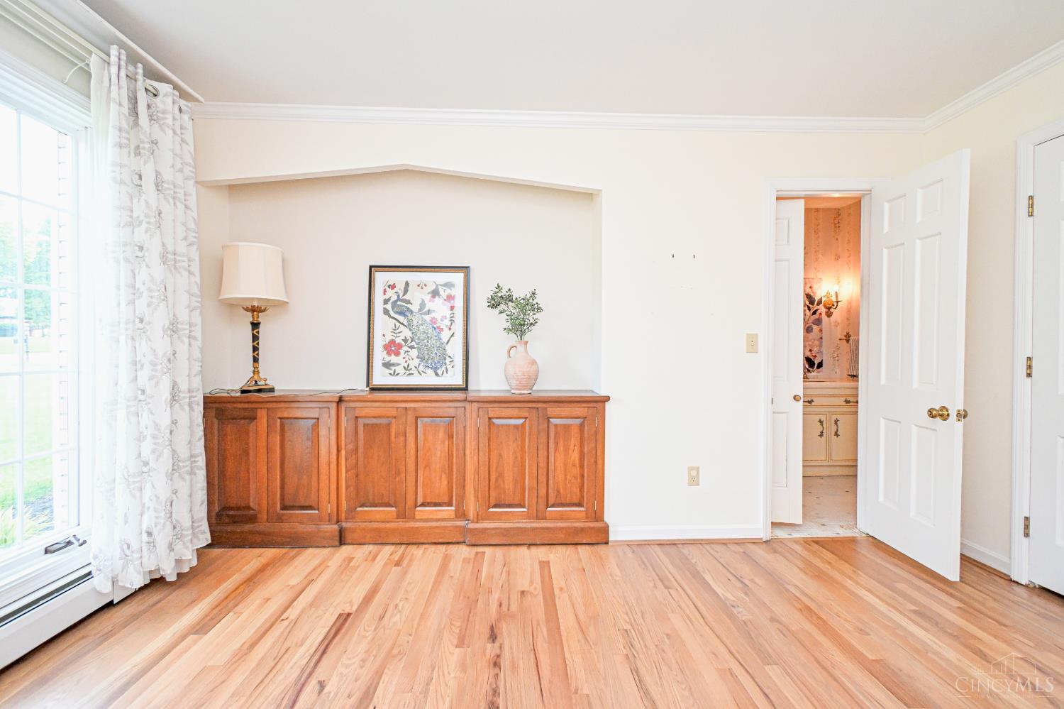 1270 Balmoral Drive
