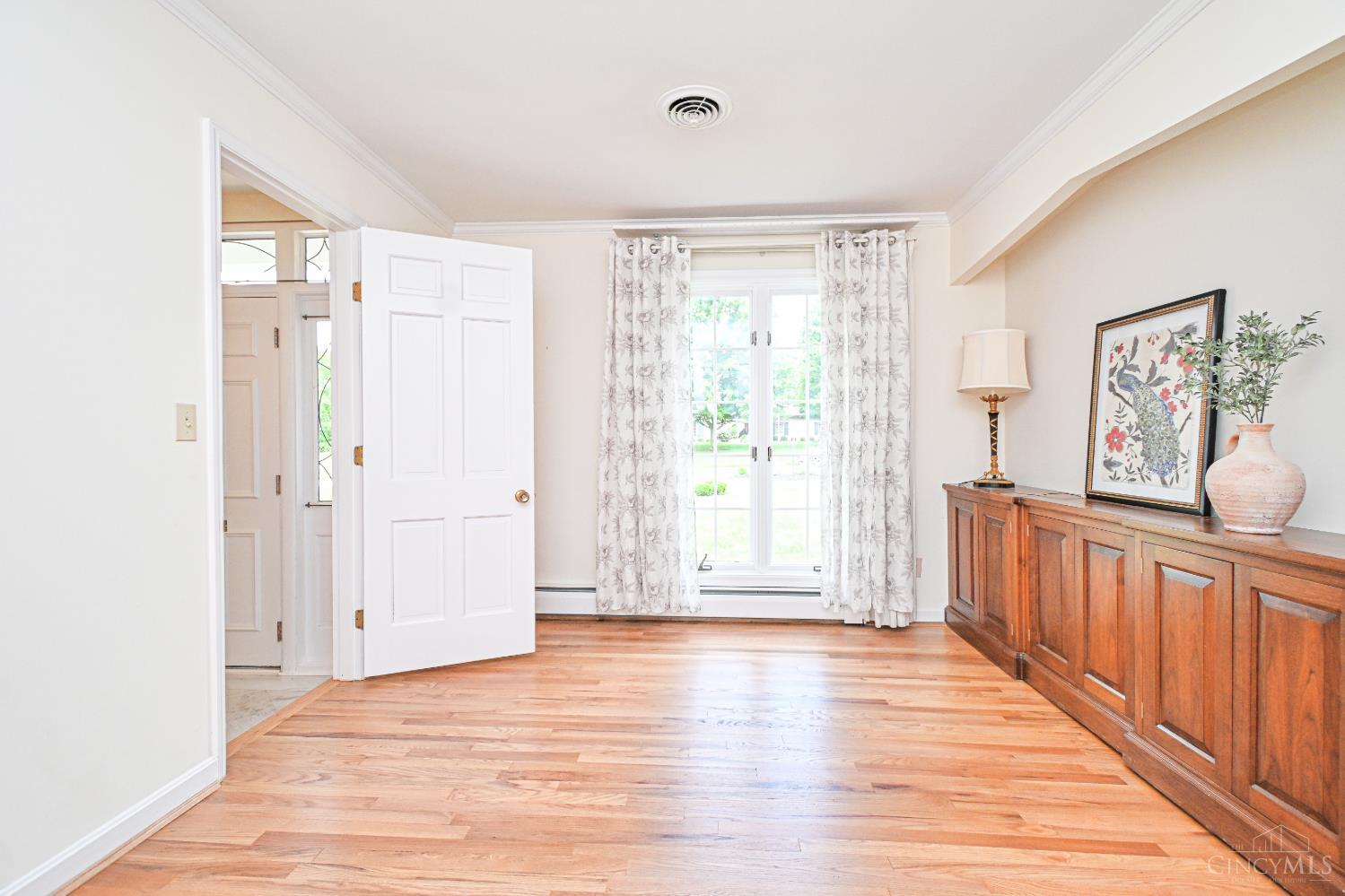 1270 Balmoral Drive