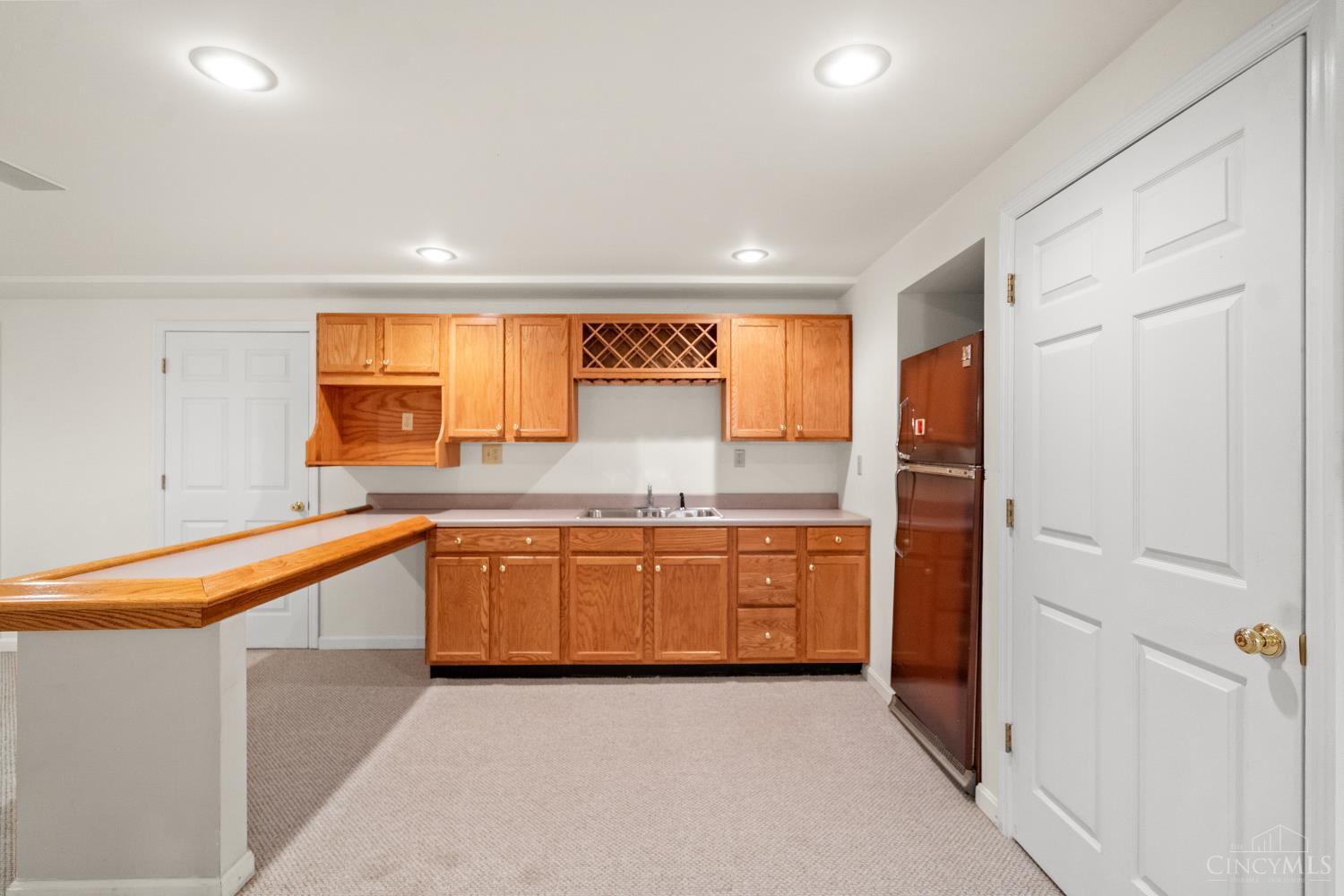 6019 Scotch Pine Drive