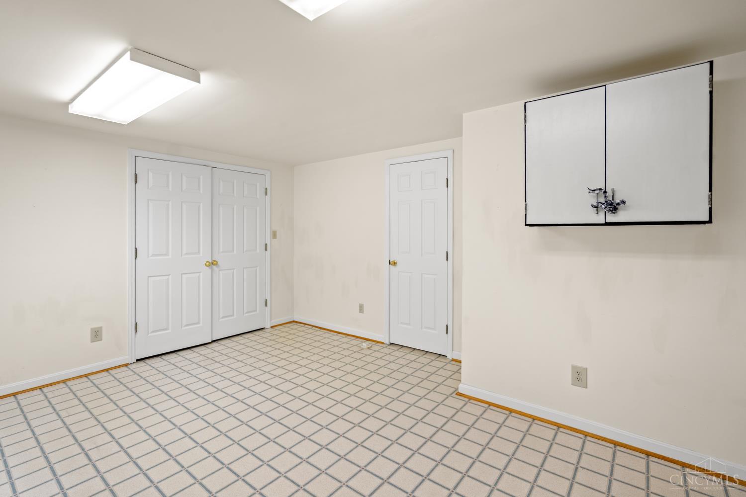 6019 Scotch Pine Drive