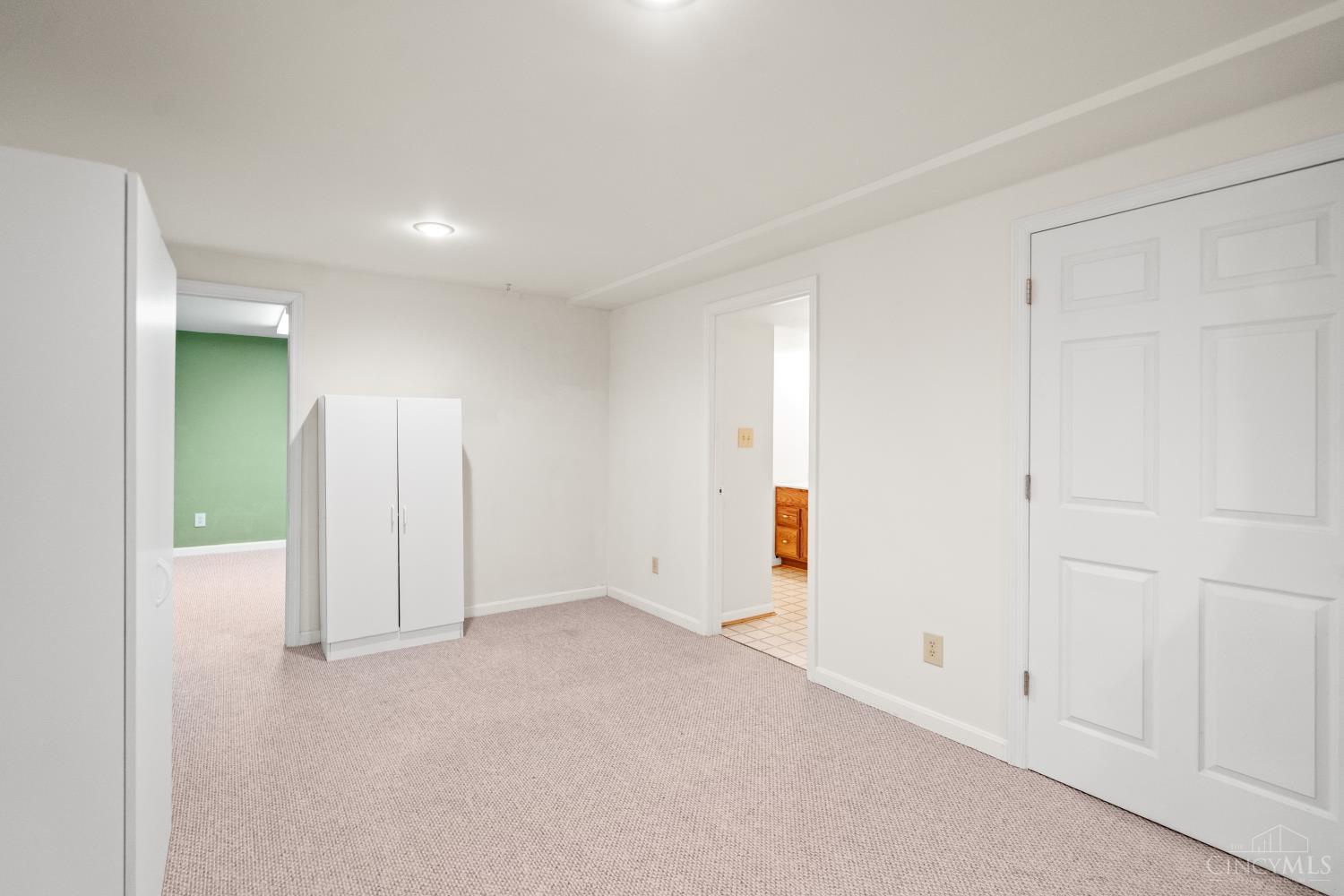 6019 Scotch Pine Drive