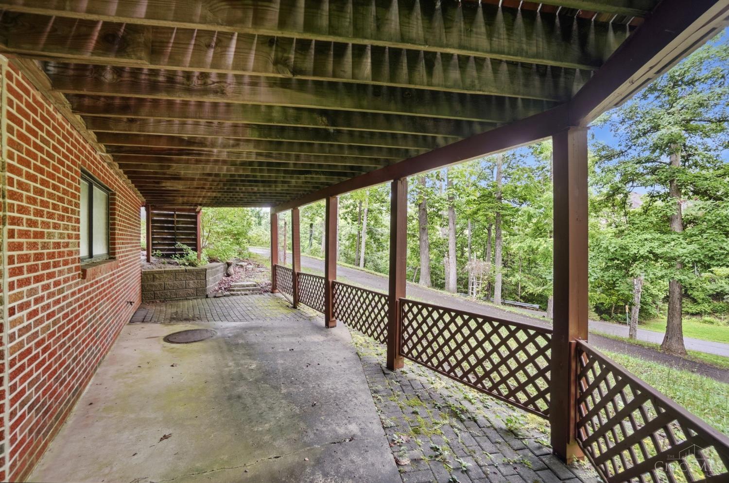 1101 Red Bird Road