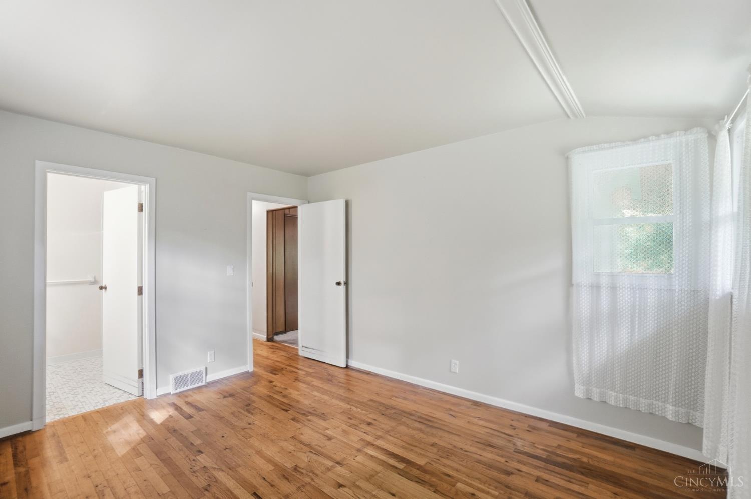 1101 Red Bird Road