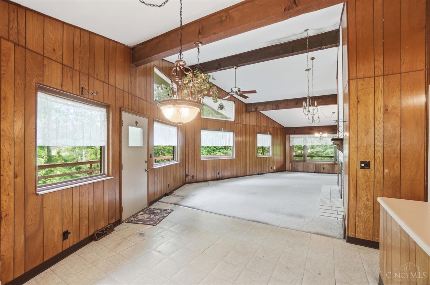 1101 Red Bird Road
