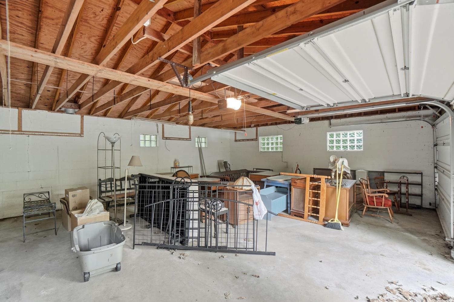 1101 Red Bird Road