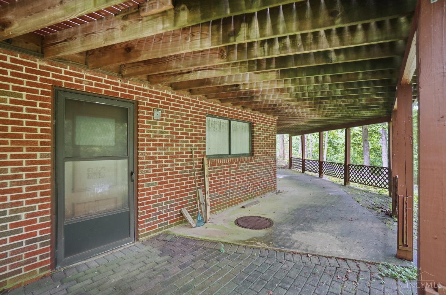 1101 Red Bird Road