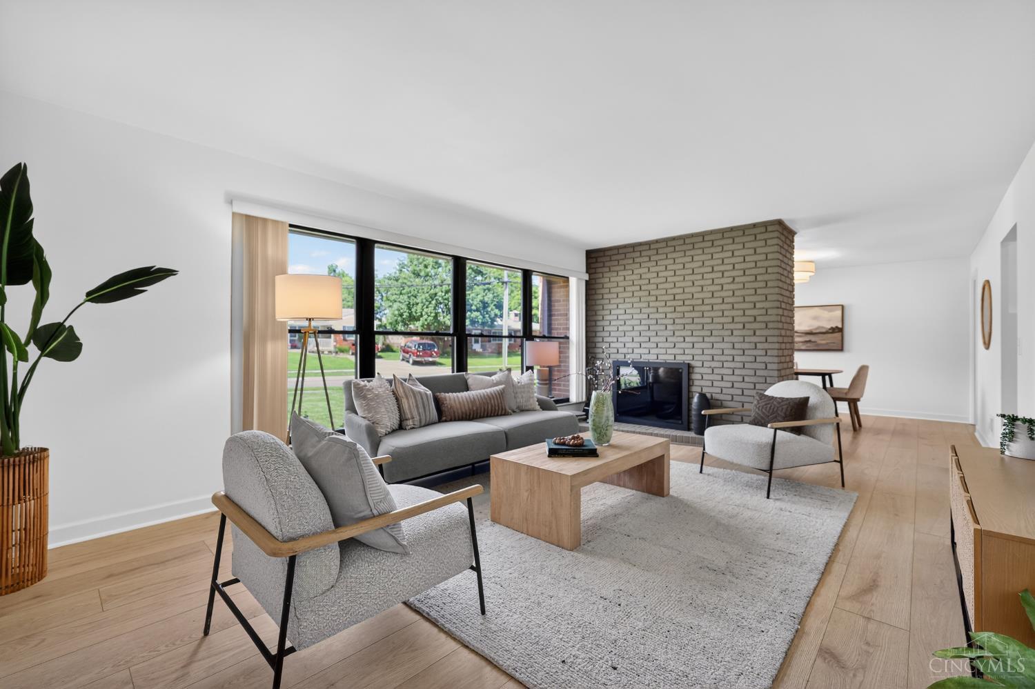 8978 Blossom Drive