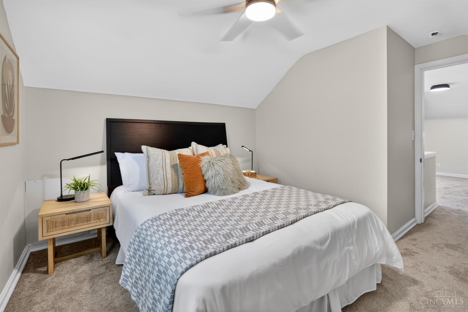 8978 Blossom Drive