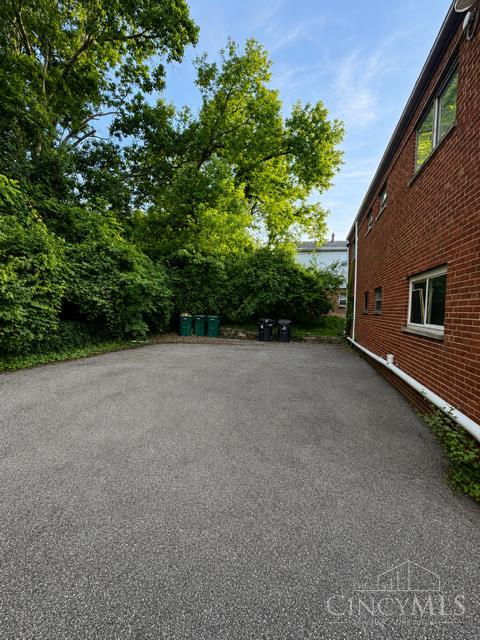 2613 Chesterfield Court