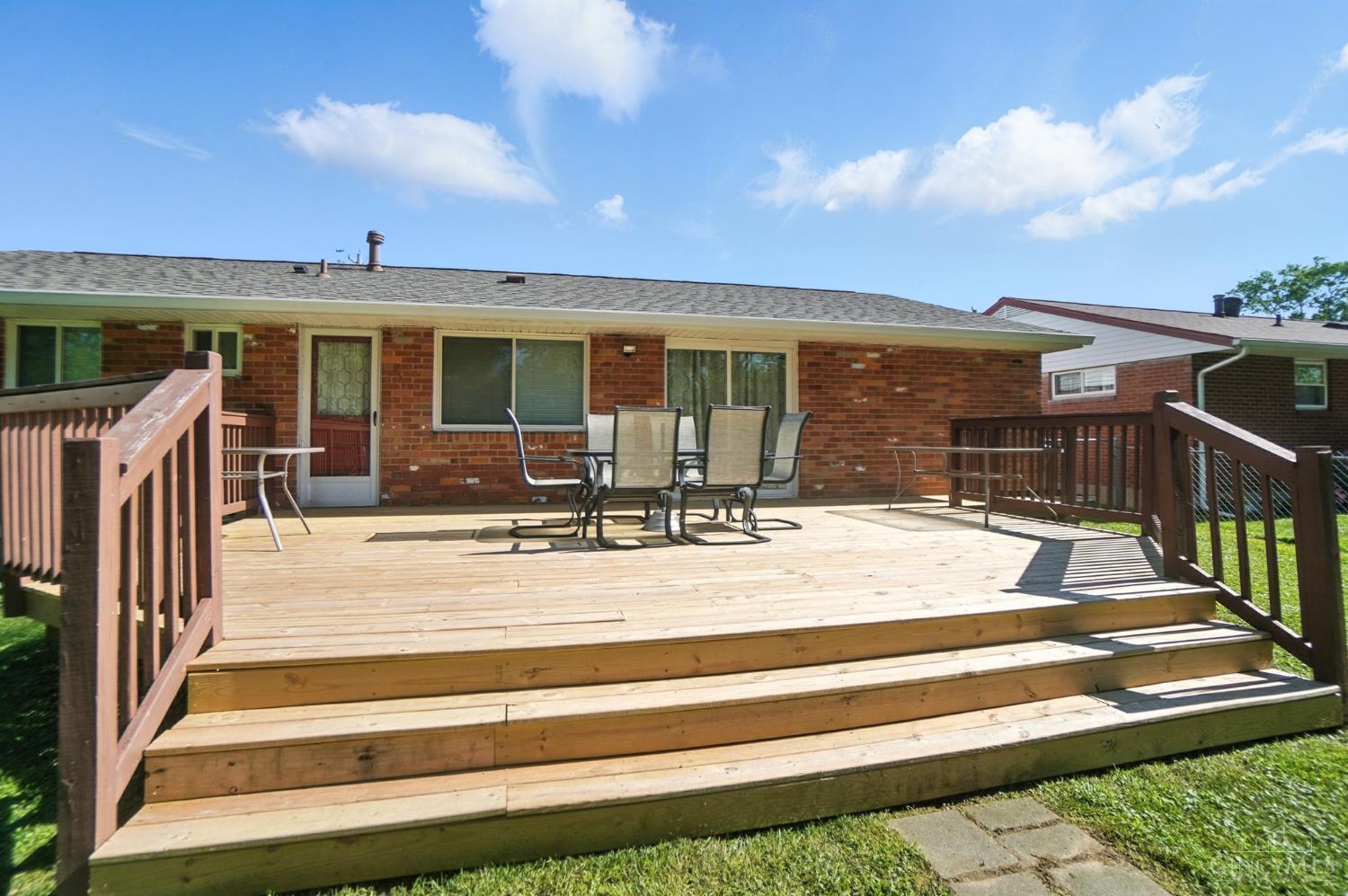 5443 Cleander Drive