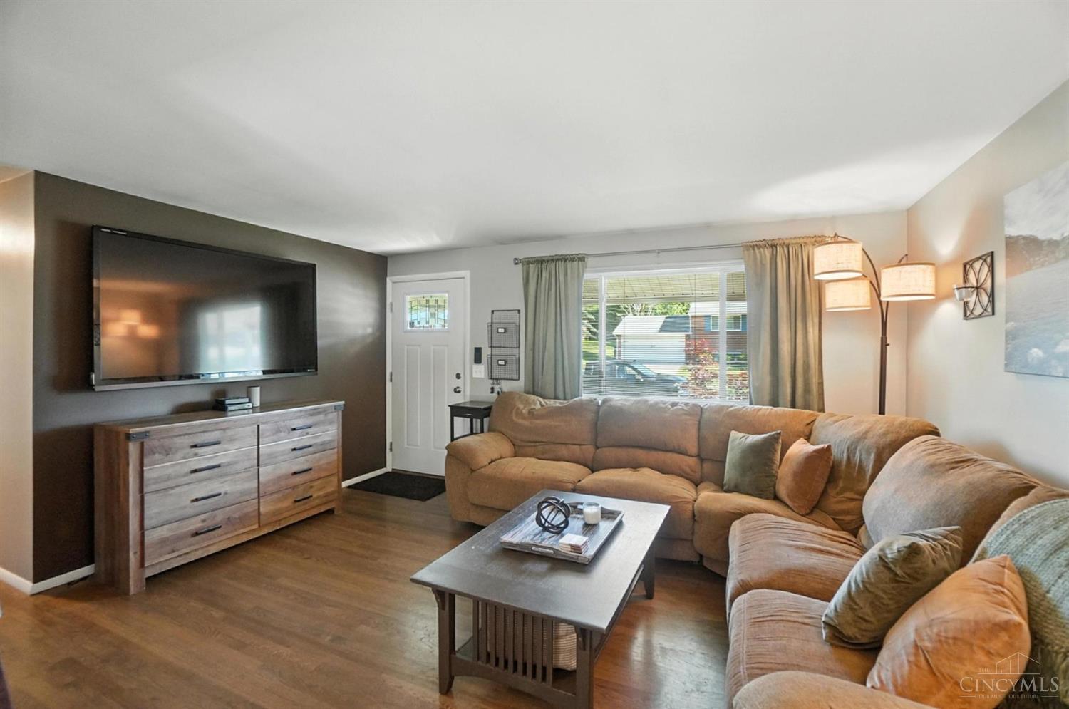 5443 Cleander Drive