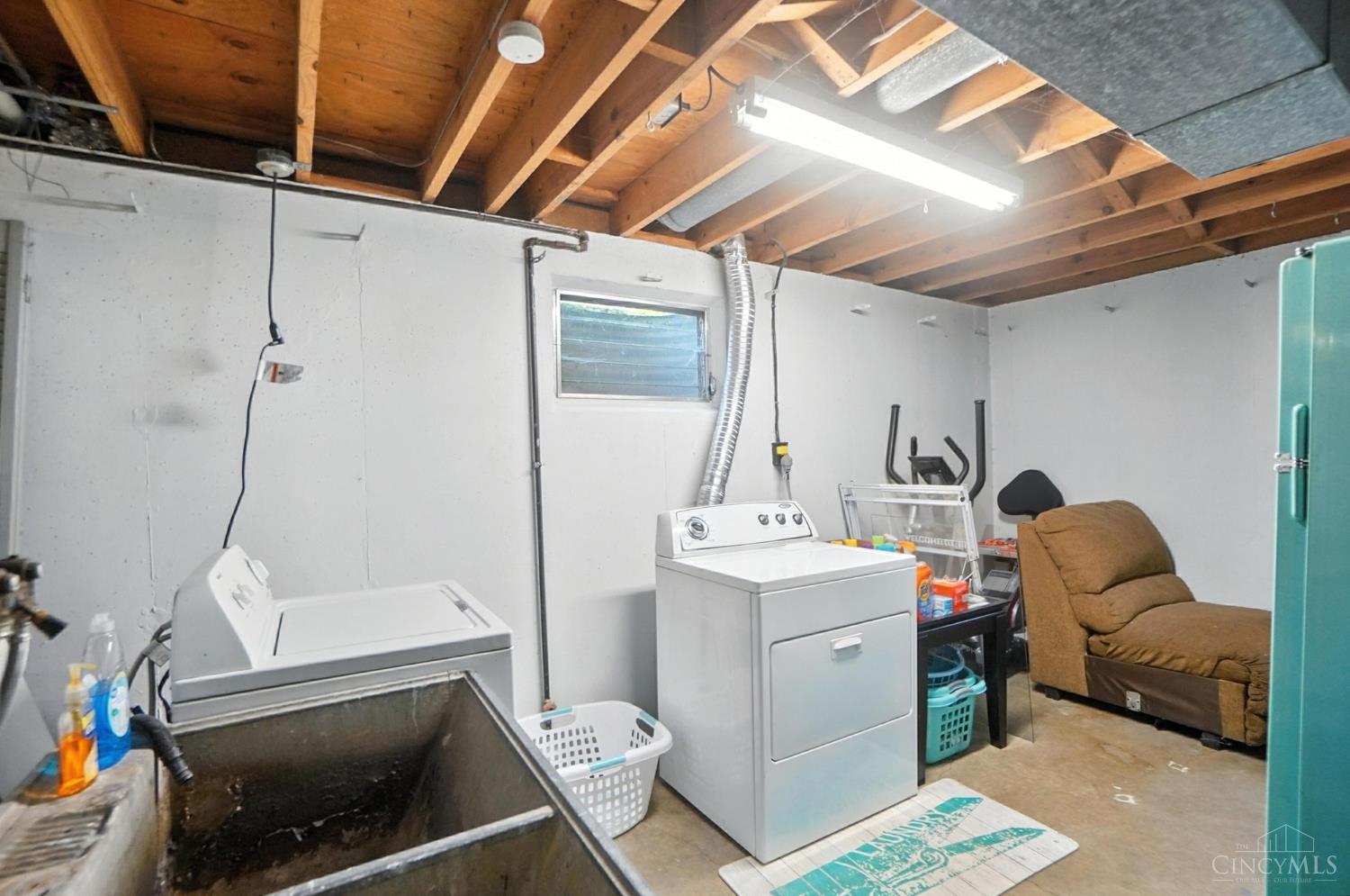 5443 Cleander Drive