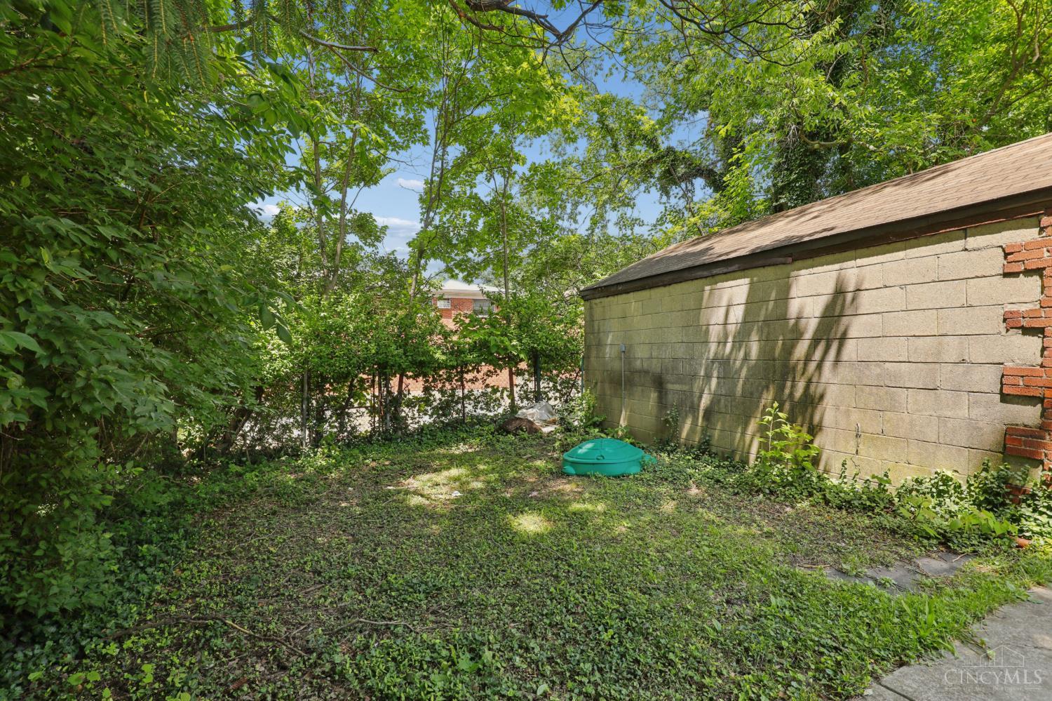 2652 Cedarbrook Drive