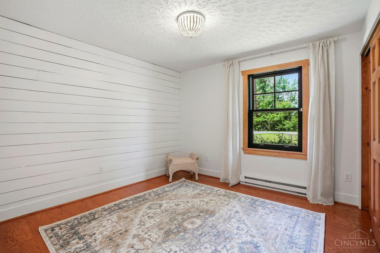 1643 Woodville Pike